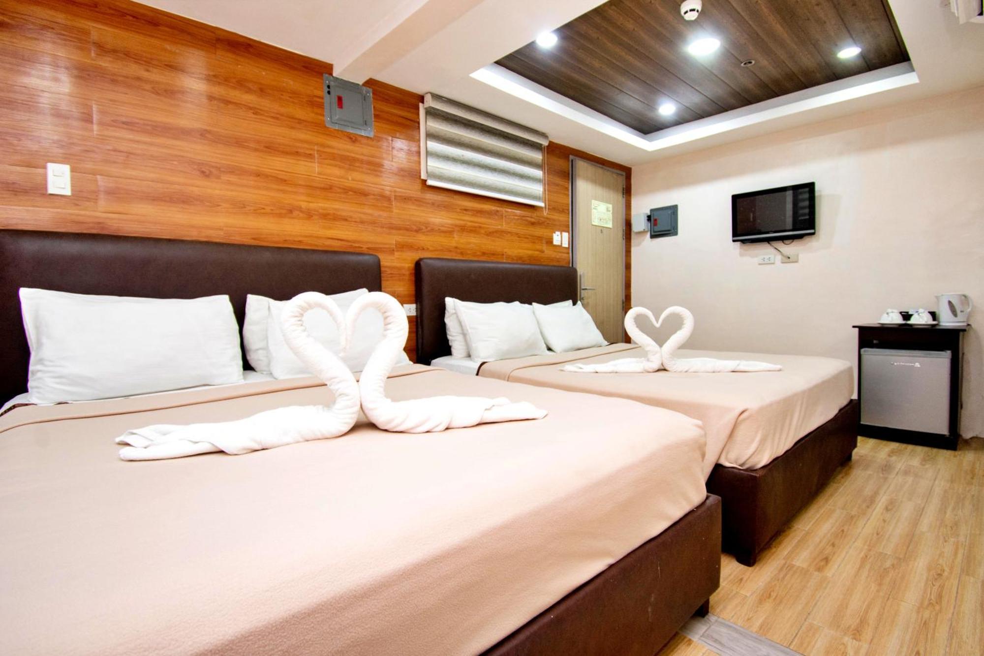 Emerald Island Hotel Balabag  Zewnętrze zdjęcie